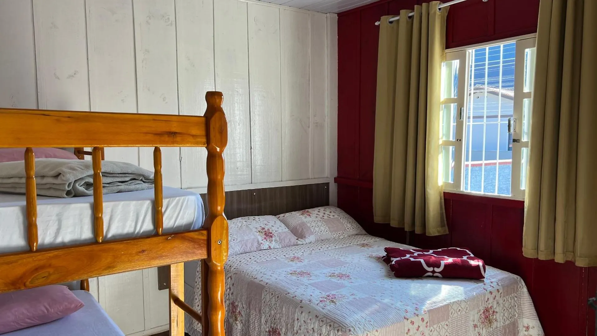 Casa Suzena 300 Metros Beto Carrero E Praias Penha  Dom wakacyjny